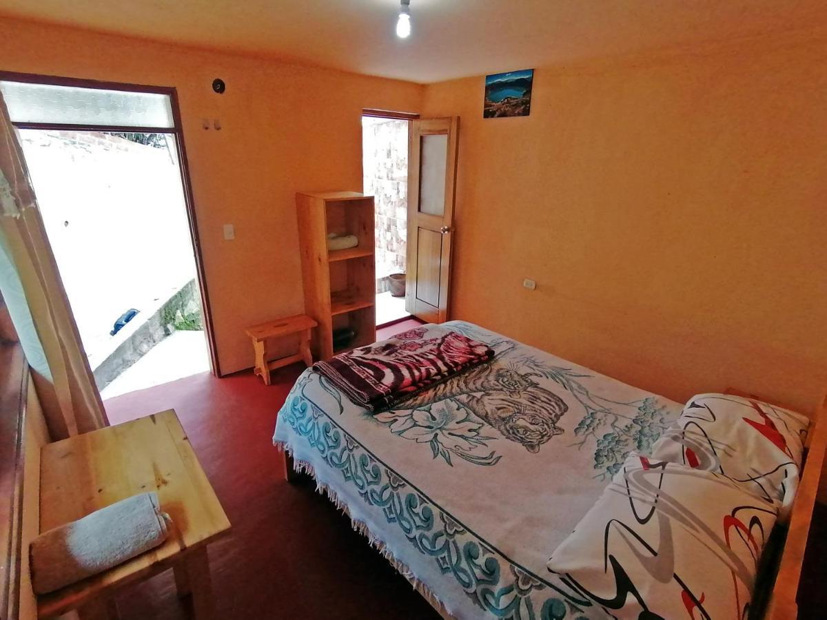 Hostal Dona Clarita & Vegetarian Food Chugchilan Екстер'єр фото