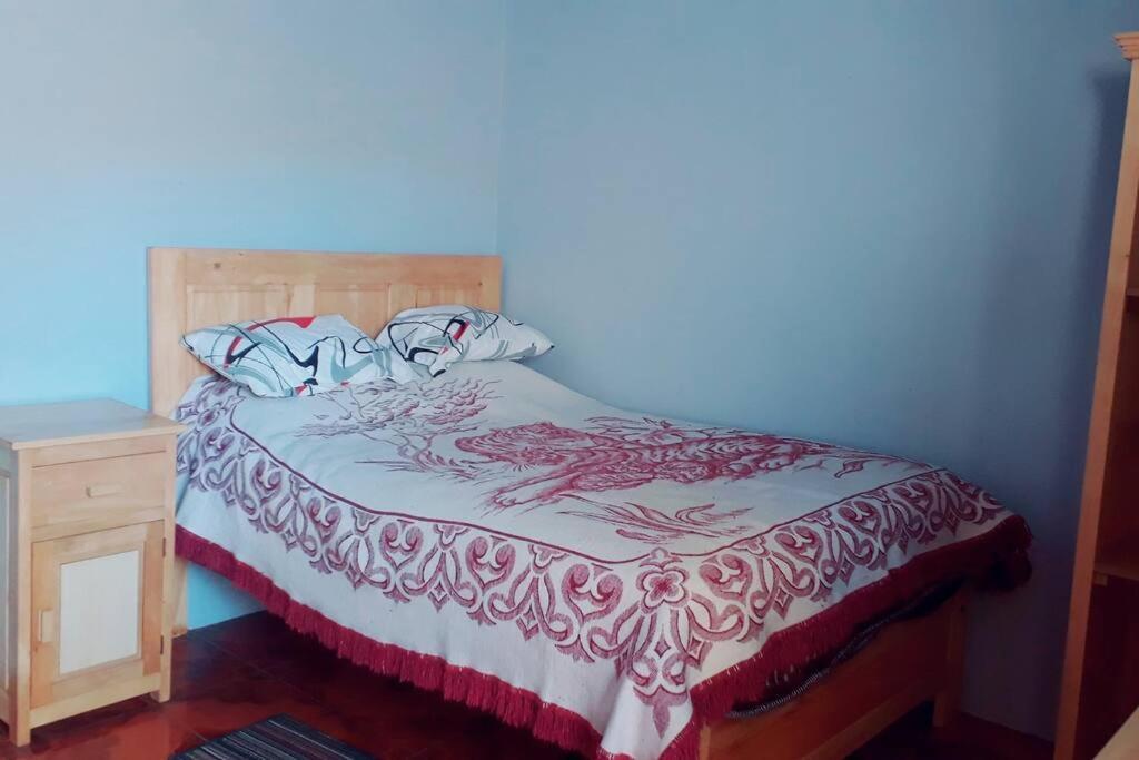 Hostal Dona Clarita & Vegetarian Food Chugchilan Екстер'єр фото