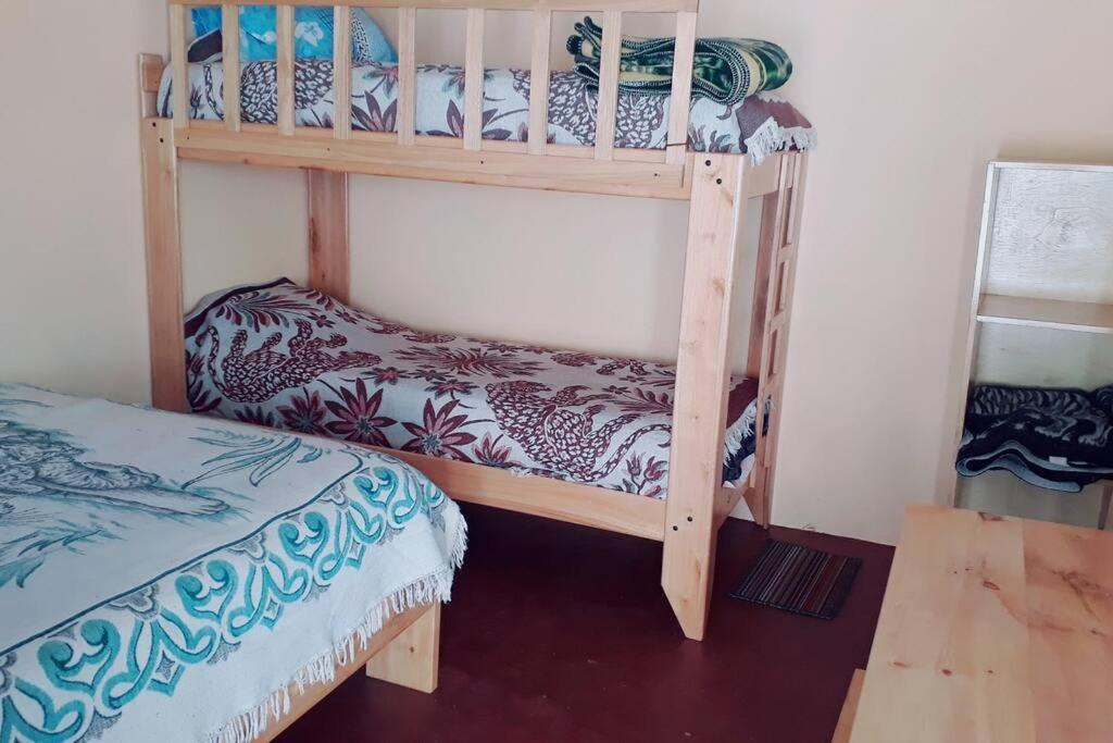 Hostal Dona Clarita & Vegetarian Food Chugchilan Екстер'єр фото