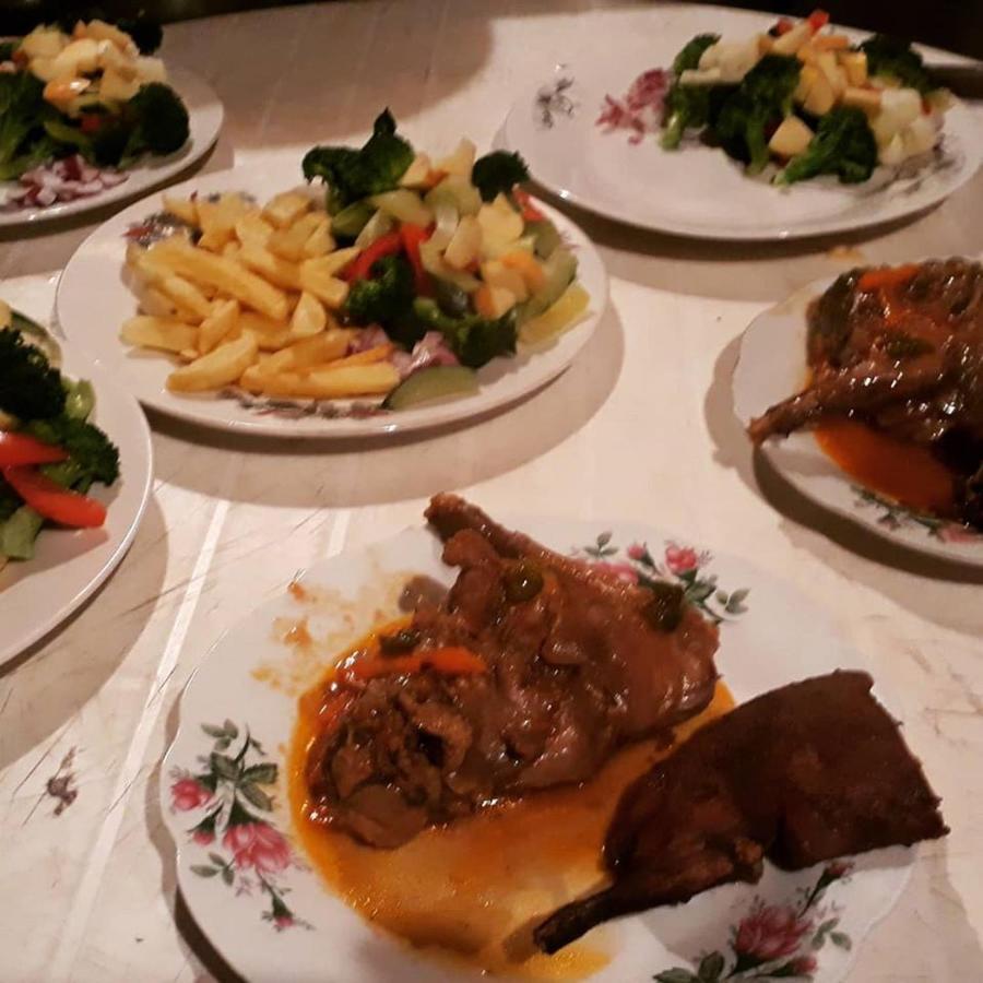Hostal Dona Clarita & Vegetarian Food Chugchilan Екстер'єр фото